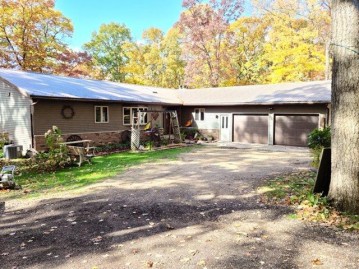 S5989 Sunrise Rd, Westfield, WI 53943