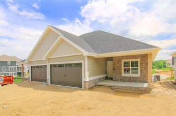 6524 Trails Edge Ct, DeForest, WI 53532