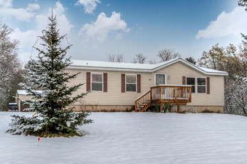 119 1st Ave, Clear Lake, WI 54005