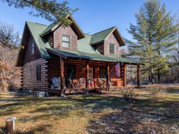 7188 River Rd, Lake Tomahawk, WI 54539