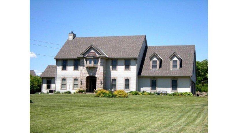 N48W28958 County Road Jk Merton, WI 53029 by Coldwell Banker Realty $549,900