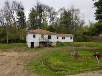 W1362 County Road T, Farmington, WI 54644-9434