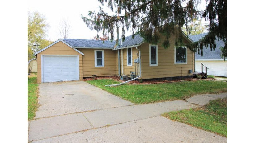 214 N Maple St La Farge, WI 54639 by NextHome Prime Real Estate $69,900