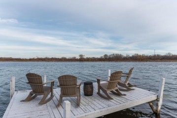 800 Inlet Shore Dr, Delavan, WI 53115