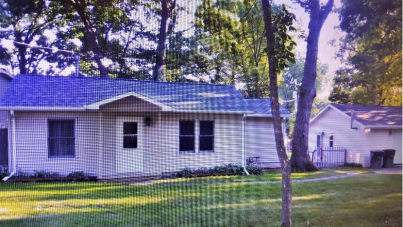 26879 104th Pl Salem Lakes, WI 53179 by Realty Executives - Integrity $179,000