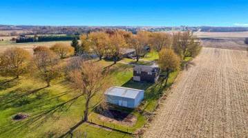 1989 Grand Detour Road, Dixon, IL 61021