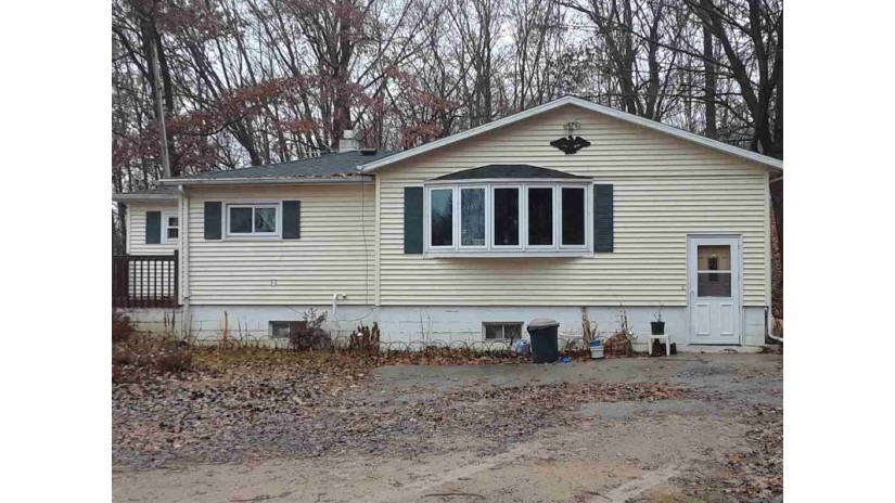 10361 Parkway Road Brazeau, WI 54161 by Coldwell Banker Real Estate Group $105,000