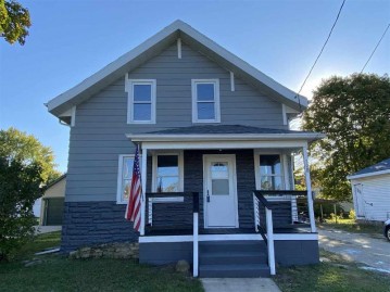 308 E Beloit St, Orfordville, WI 53576