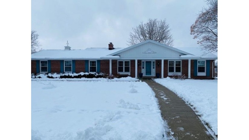 908 Ott Ln Baraboo, WI 53913 by Fsbo Comp $315,000