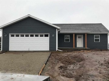 2280 Lensmire Lane, Waupaca, WI 54981