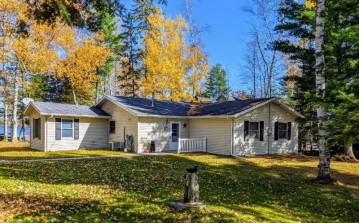 N10570 Tioga Pass Rd, Phillips, WI 54555