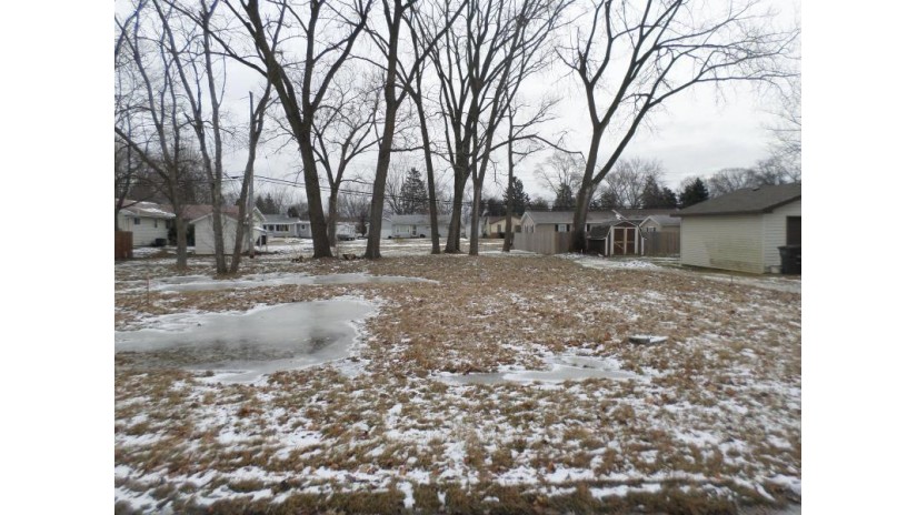 LT15 247th Ave Paddock Lake, WI 53168 by Bear Realty , Inc. Ken $27,500