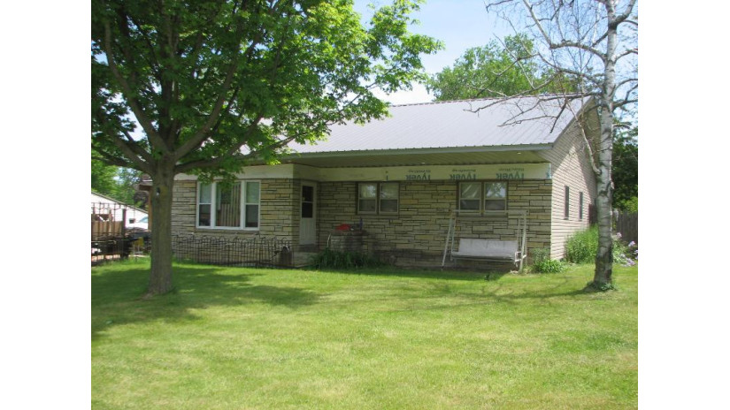 W165S7450 Bellview Dr Muskego, WI 53150 by Craig Realty, Inc. $209,900