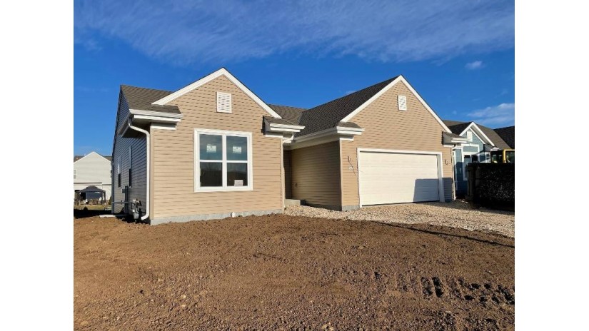 241 Arbor Point Ave West Bend, WI 53095 by JBJ Companies, Inc $344,900