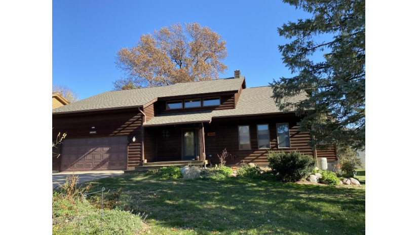 1008 Sunrise Ct Onalaska, WI 54650 by RE/MAX Results $279,900