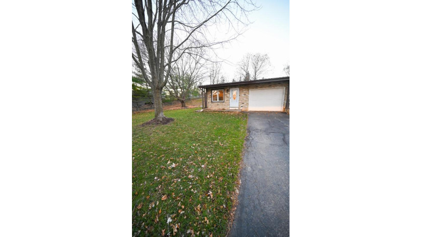 313 Highland St Wales, WI 53183 by 3% Real Estate $159,900