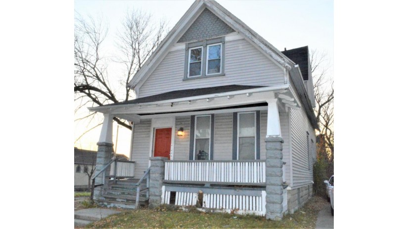 2411 N Richards St Milwaukee, WI 53212 by Realty Executives Integrity~Brookfield $72,000