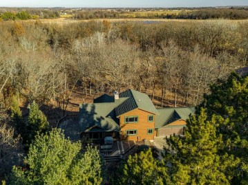 N8246 Pleasant Lake Rd, Troy, WI 53120