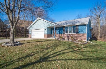 3620 W Cold Spring Rd, Greenfield, WI 53221