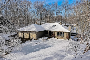 W8240 Lake Ter, Lake Mills, WI 53551