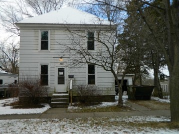 310 N Fifth St, Delavan, WI 53115-1216