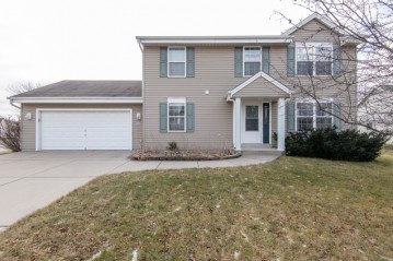 1919 Springview Ct, Waukesha, WI 53186-1266