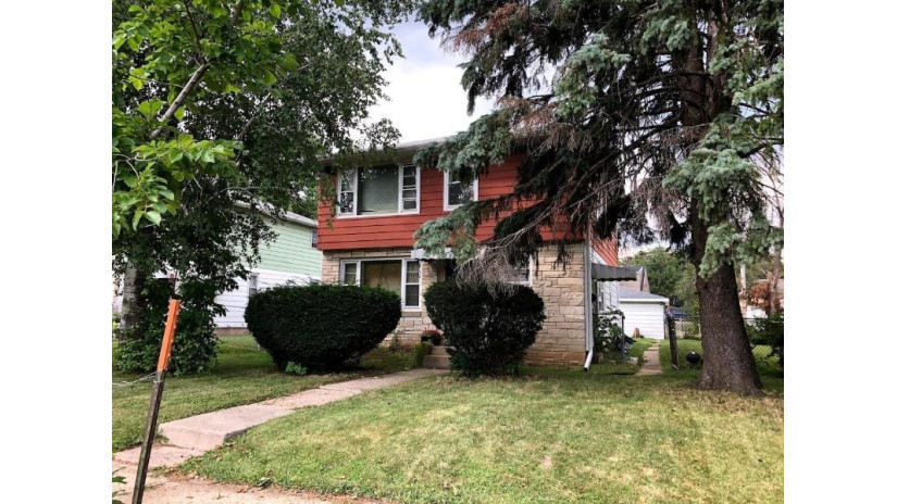 6910 W Villard Ave 6912 Milwaukee, WI 53218 by Worth Realty $89,900