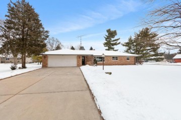 2543 N River Rd, Rochester, WI 53185