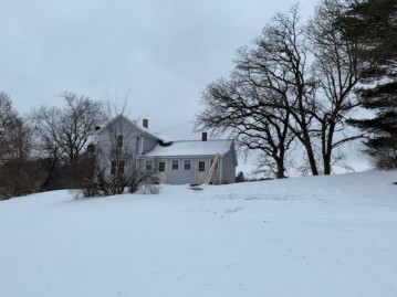 N6716 West Kenyon Road, Black River Falls, WI 54615