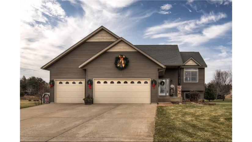 5183 175th Street Chippewa Falls, WI 54729 by C21 Affiliated $290,000