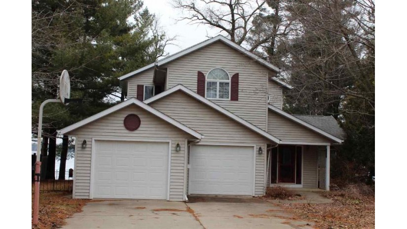 E6010 South Shore Drive Royalton, WI 54983 by Beiser Realty, LLC $379,000