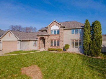 353 Orchard Lane, Allouez, WI 54301-2870