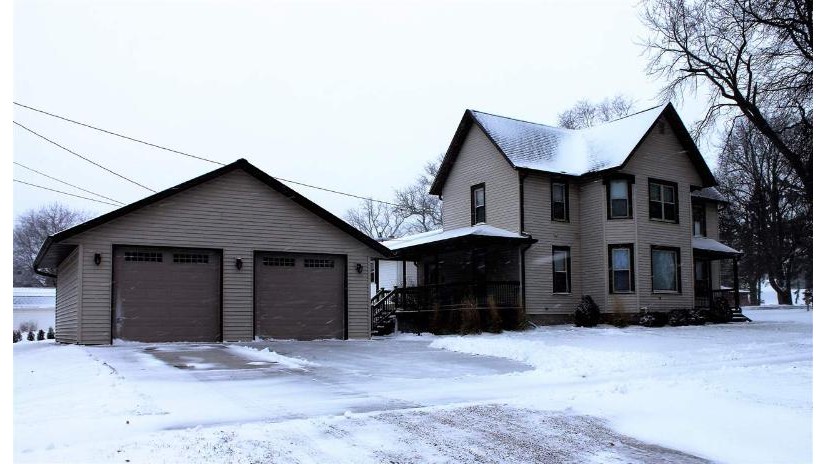 130 N Woodward Street Brandon, WI 53919 by First Weber, Inc. $152,000