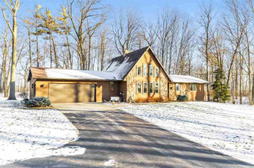 2878 Craanen Road, Scott, WI 54229-9636