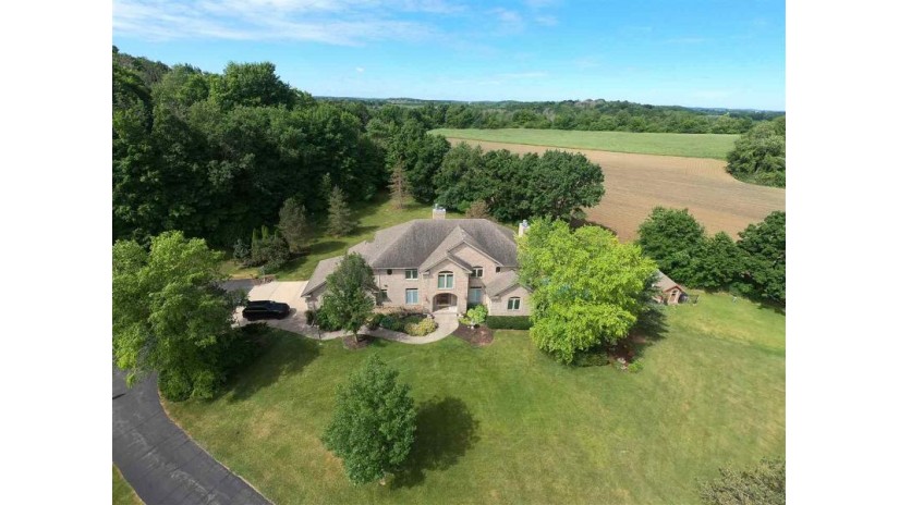 N3971 County Road D Jefferson, WI 53137 by Artisan Graham Real Estate $899,000