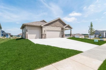 4023 Taunton Rd, Windsor, WI 53598