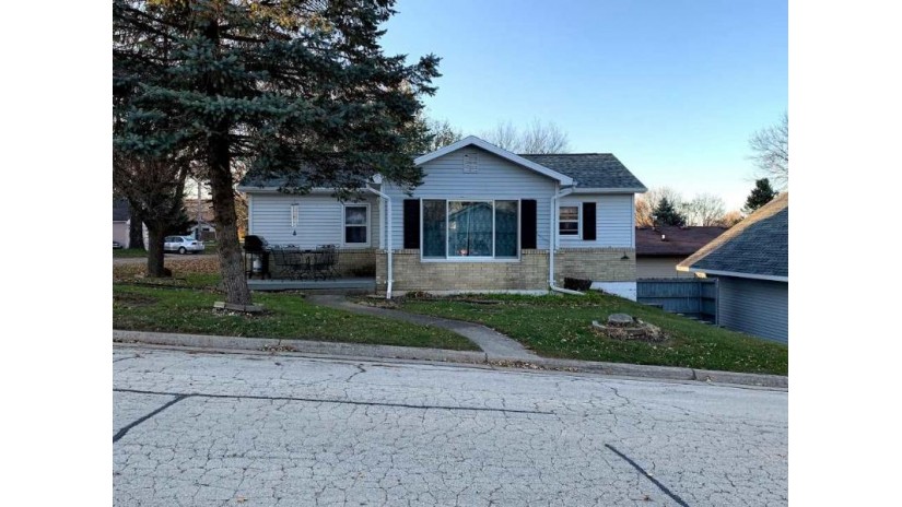 104 South St Barneveld, WI 53507 by Fisher Realty Group, Llc $199,900