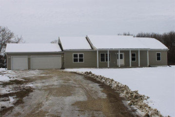 W4514 Hwy 106, Hebron, WI 53538