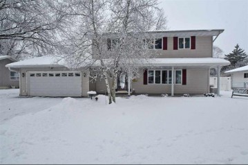 5325 Knightsbridge Rd, Madison, WI 53714