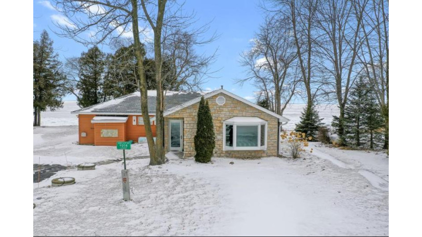 9208 Lime Kiln Ln A Sturgeon Bay, WI 54235 by Cb  Real Estate Group Sturgeon Bay $274,900