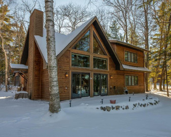 1843 Scattering Rice Lake, Eagle River, WI 54521