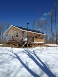 7430 Spur Ln, Armstrong Creek, WI 54103