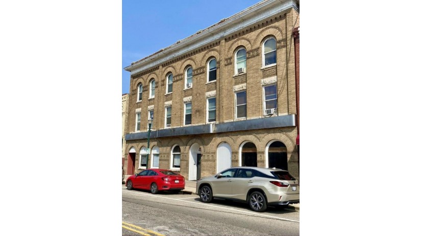 532 N Pine St Burlington, WI 53105 by Anderson Commercial Group, LLC $485,000