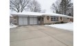 N79W15013 Menomonee Manor Dr Menomonee Falls, WI 53051 by First Weber Inc - Menomonee Falls $300,000