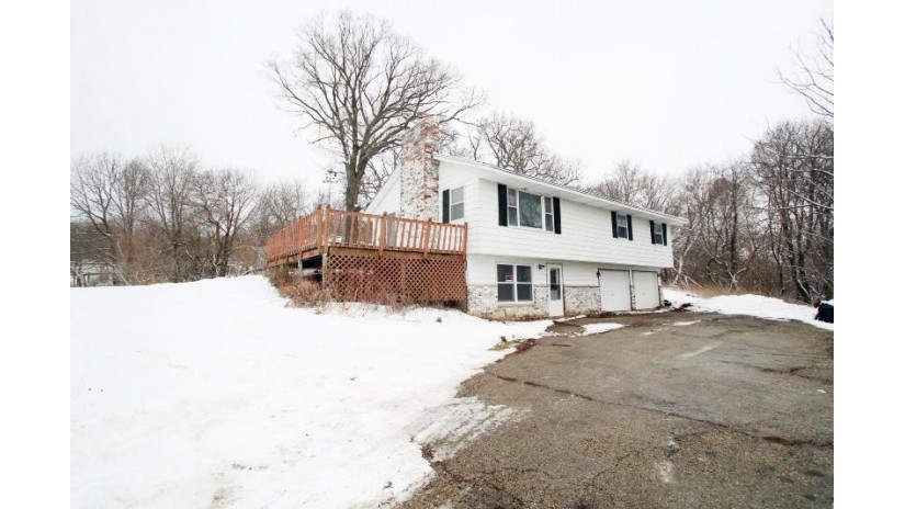 N6855 County Road O Lake Mills, WI 53559 by RE/MAX Community Realty $349,900