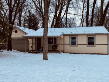 340 Spring Valley Ct, Palmyra, WI 53156