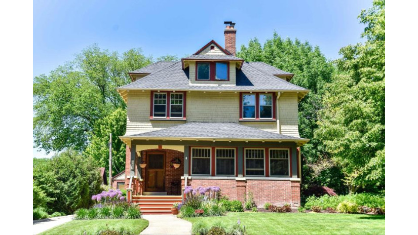 8020 Warren Ave Wauwatosa, WI 53213 by Firefly Real Estate, LLC $775,000