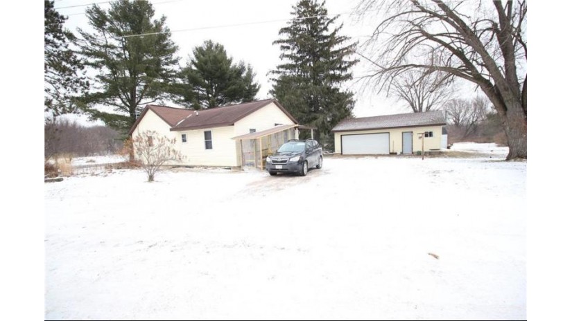 707 East Lincoln Street Augusta, WI 54722 by Cb Brenizer/Eau Claire $129,900