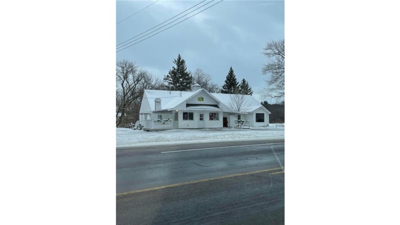 1020 University Avenue Colfax, WI 54730 by Re/Max Affiliates Menomonie $89,900