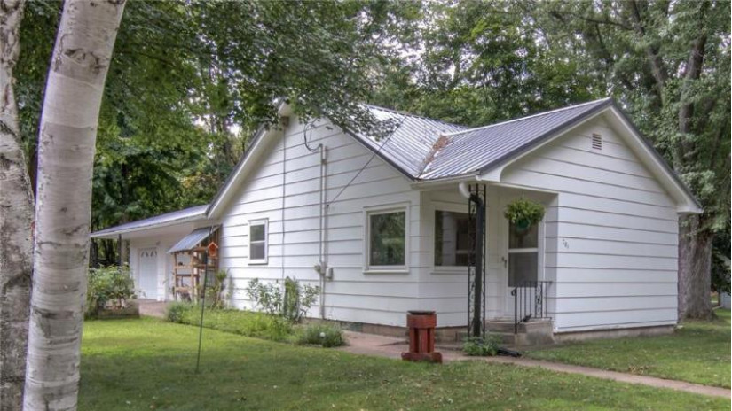 201 West Vine Street Chippewa Falls, WI 54729 by Nexthome Wisco Success $127,000